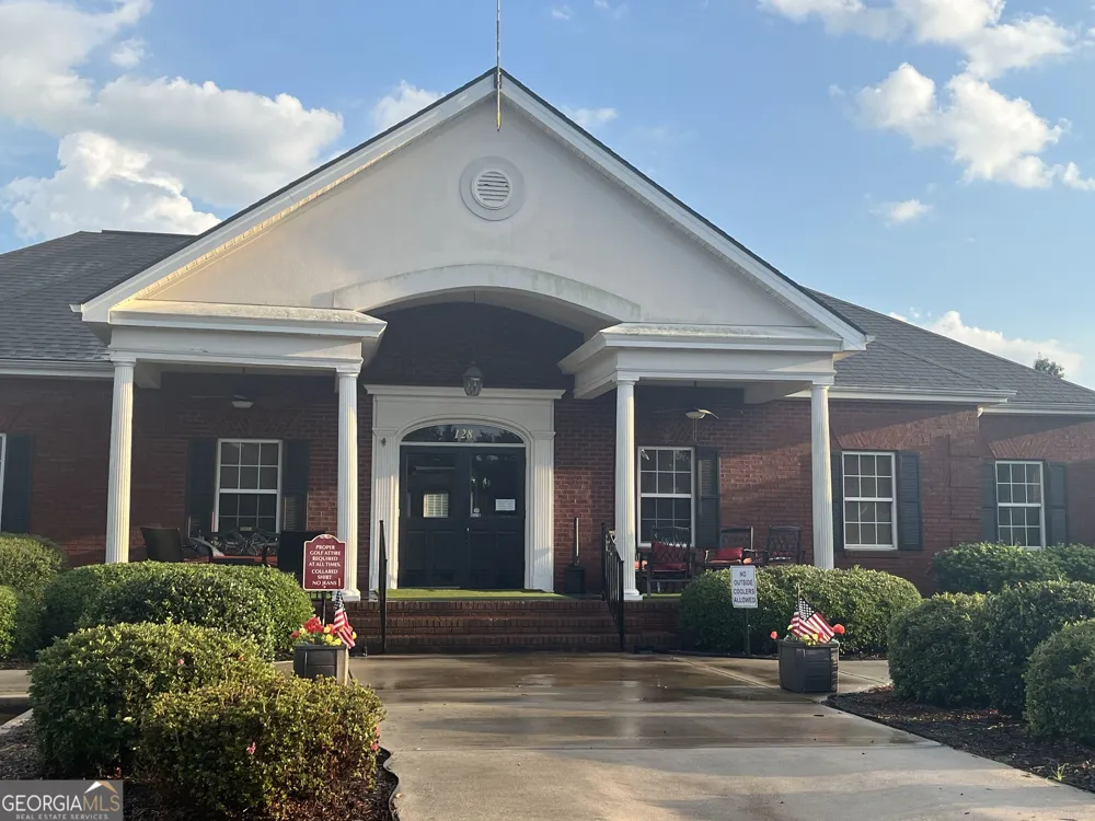 153 McClain CIR Macon, GA 31216