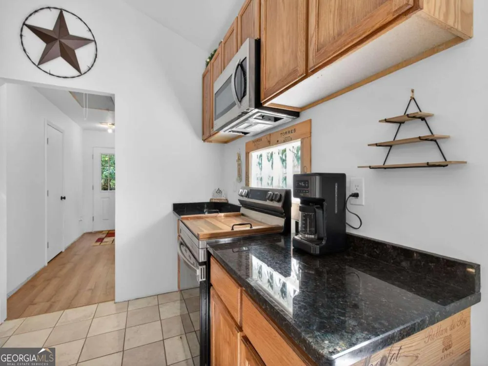924 Fred Ash RD Dahlonega, GA 30533