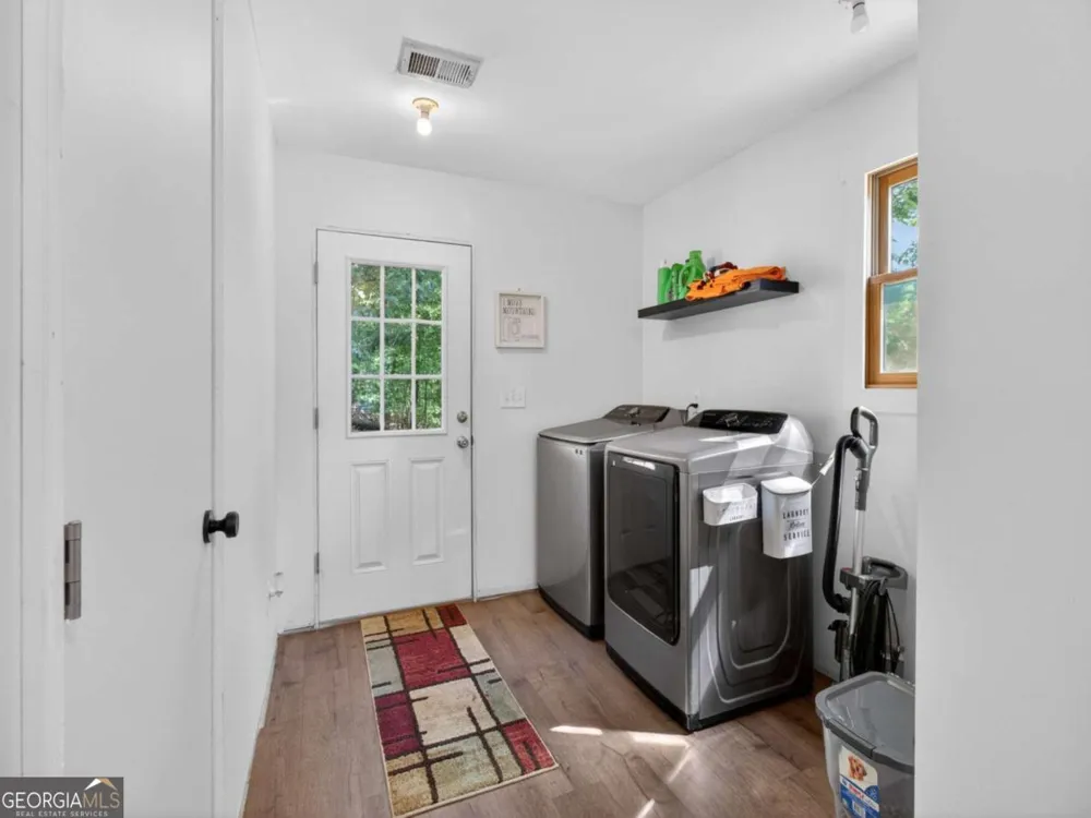924 Fred Ash RD Dahlonega, GA 30533