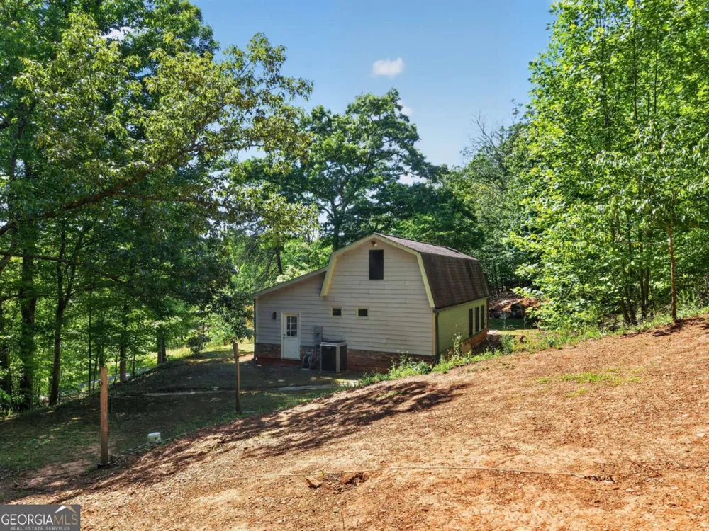 924 Fred Ash RD Dahlonega, GA 30533