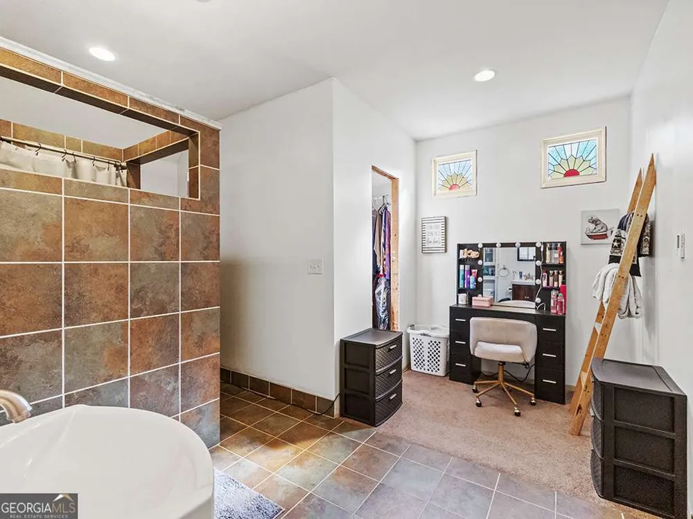 924 Fred Ash RD Dahlonega, GA 30533