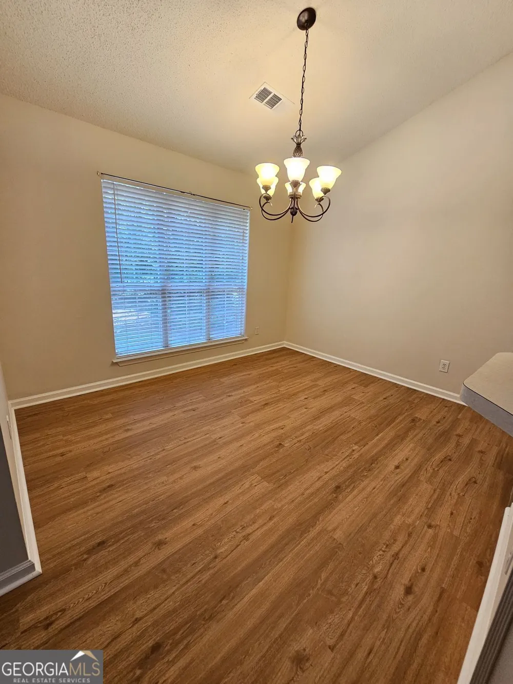 164 Flagman ST Dawsonville, GA 30534