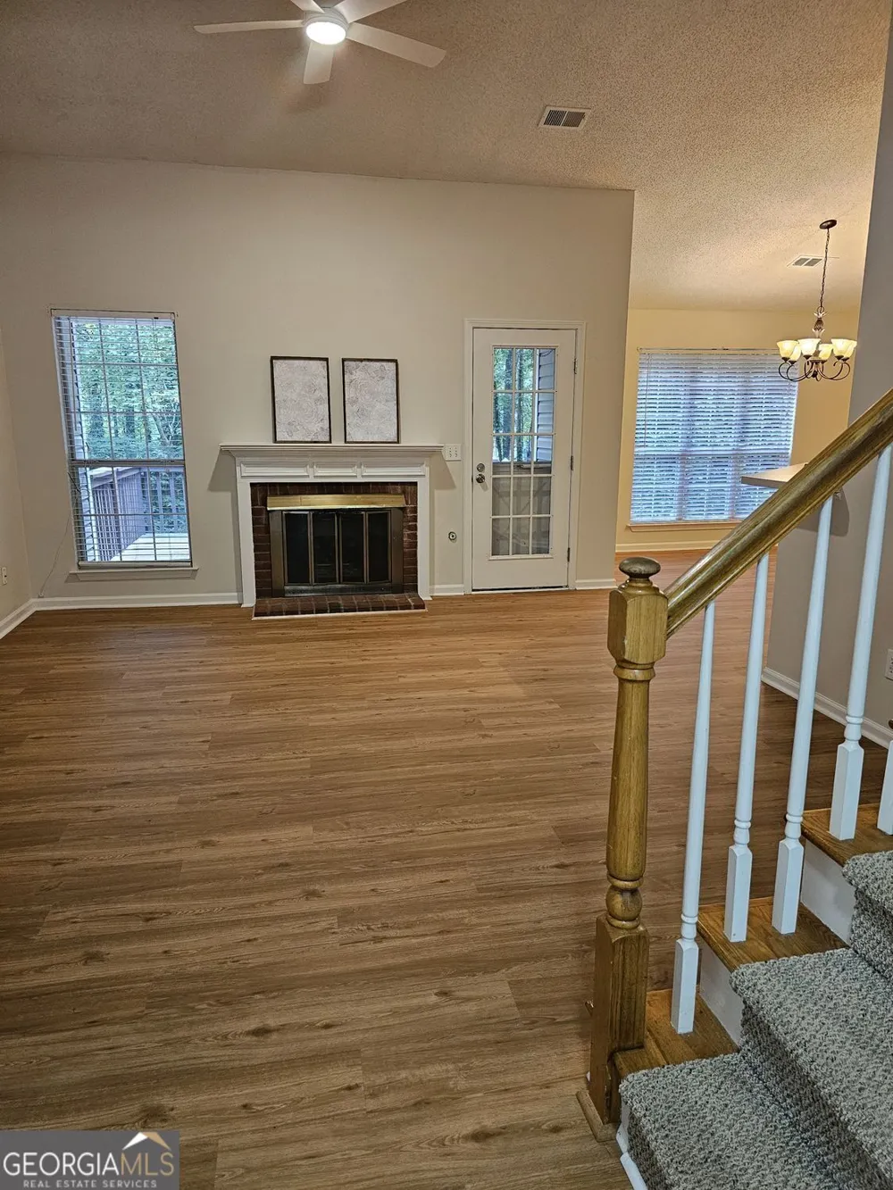 164 Flagman ST Dawsonville, GA 30534