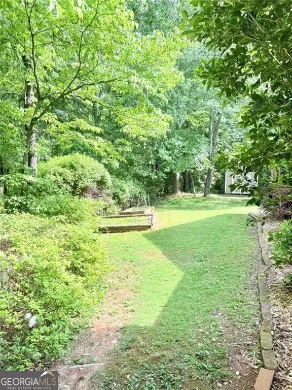 164 Flagman ST Dawsonville, GA 30534