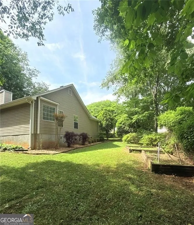 164 Flagman ST Dawsonville, GA 30534