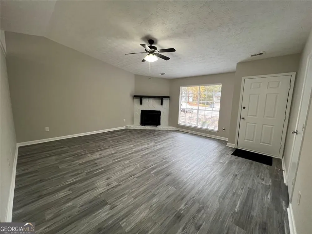 5285 Sugar Crest DR Sugar Hill, GA 30518