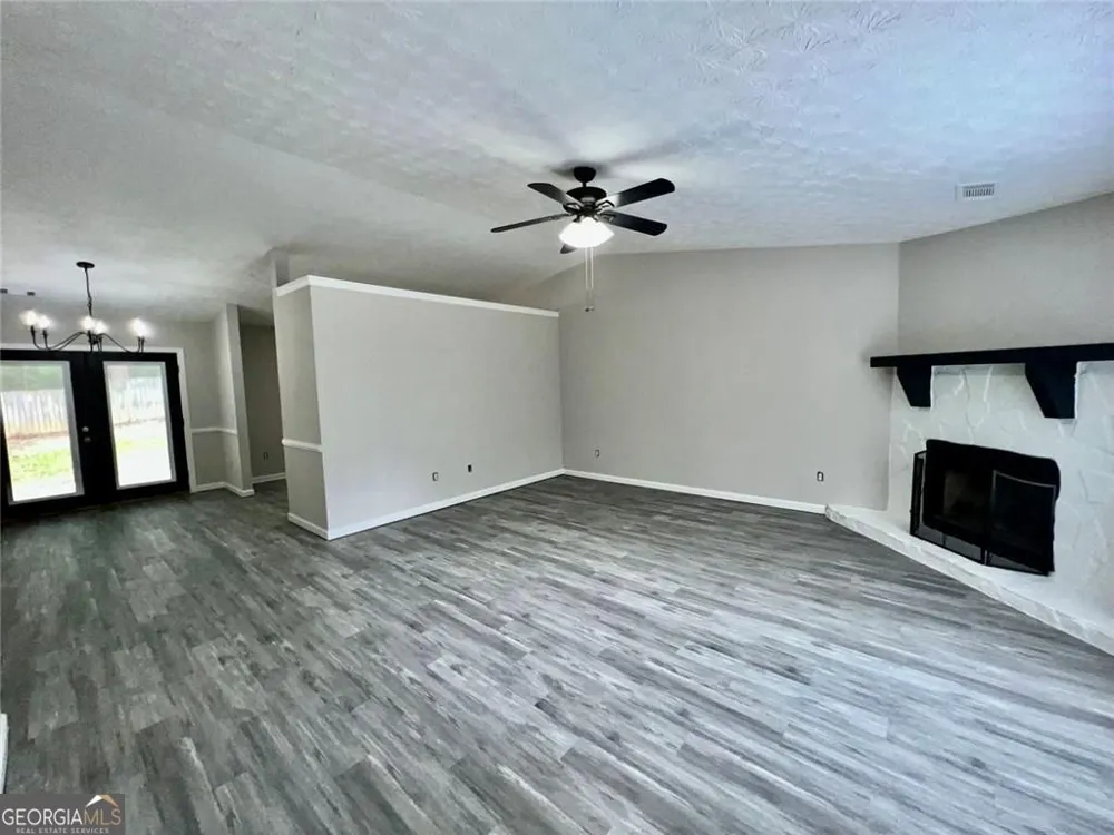 5285 Sugar Crest DR Sugar Hill, GA 30518