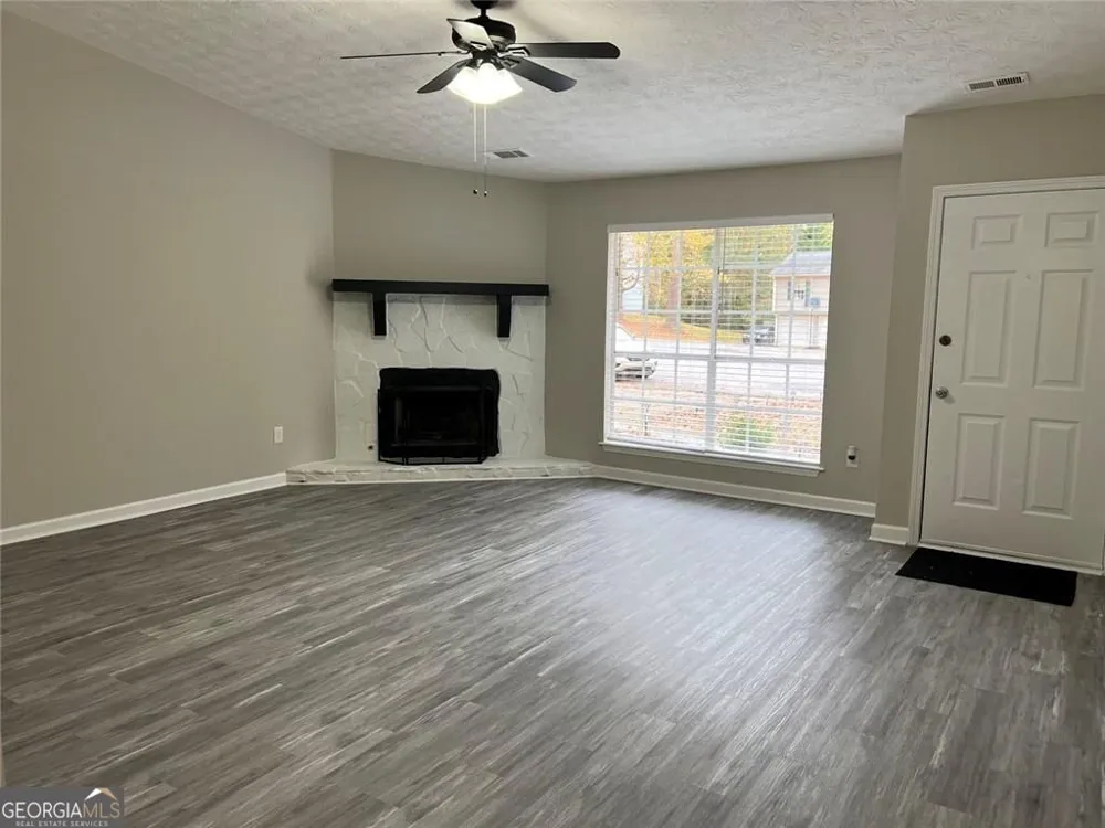 5285 Sugar Crest DR Sugar Hill, GA 30518