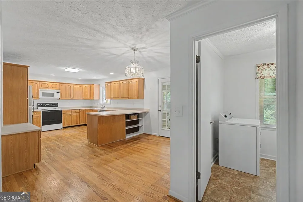 596 Morningside DR Hiram, GA 30141