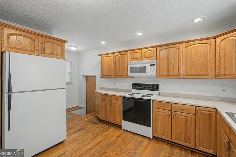 596 Morningside DR Hiram, GA 30141