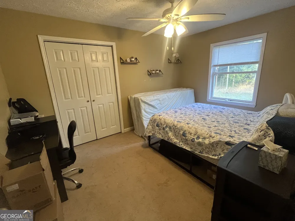 114 Miles RD Cochran, GA 31014