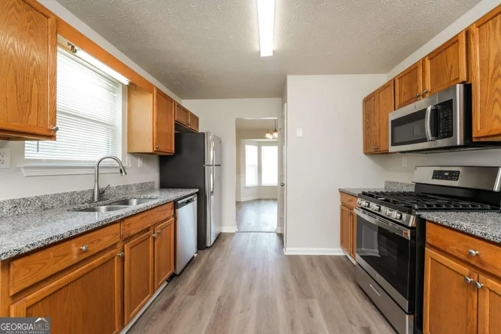 2676 Field Spring DR Lithonia, GA 30058