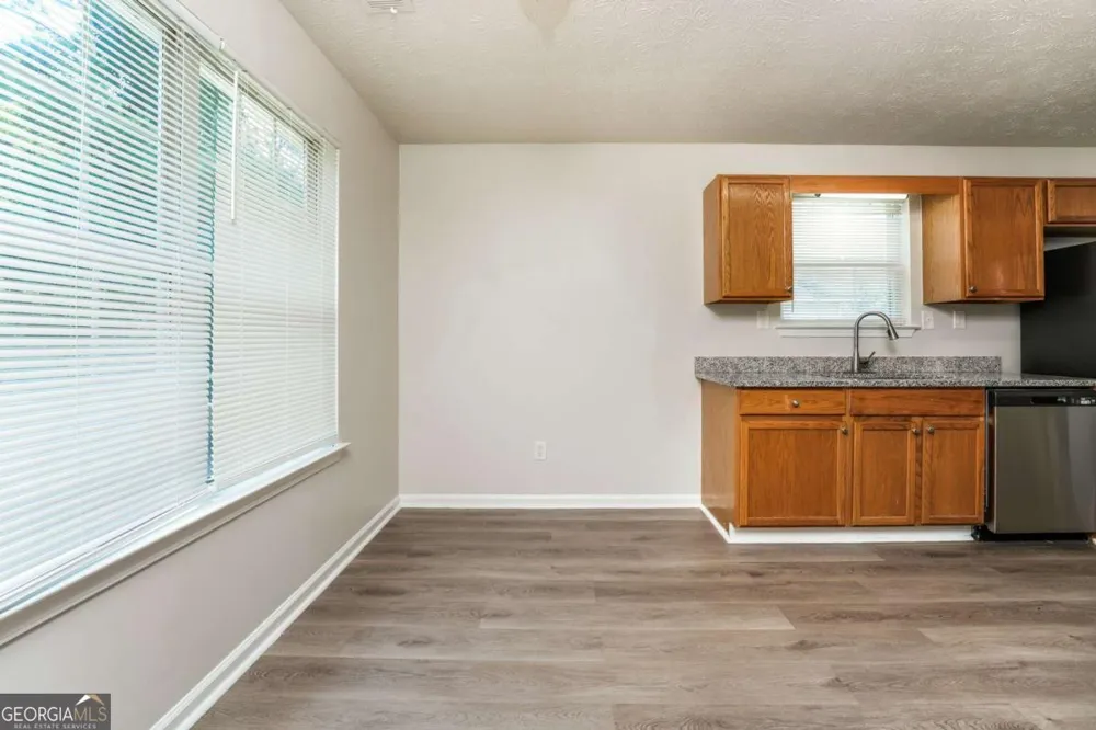 2676 Field Spring DR Lithonia, GA 30058