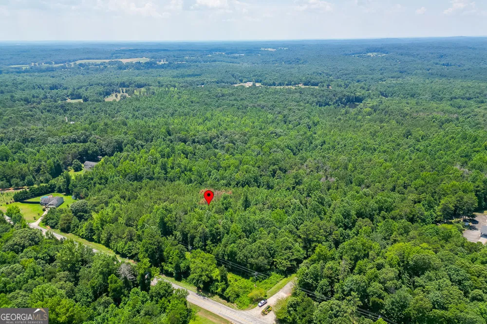 5821 Highway 320 Carnesville, GA 30521