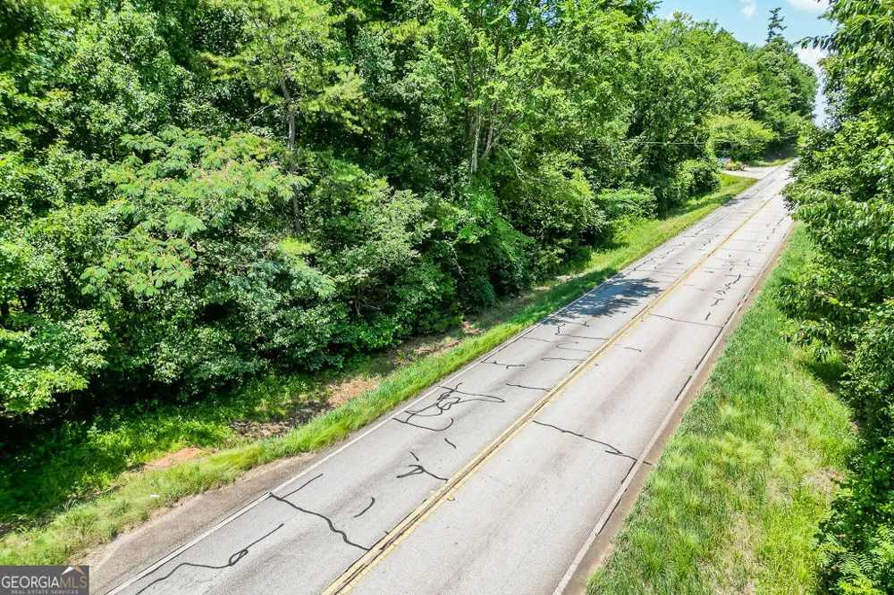 5821 Highway 320 Carnesville, GA 30521