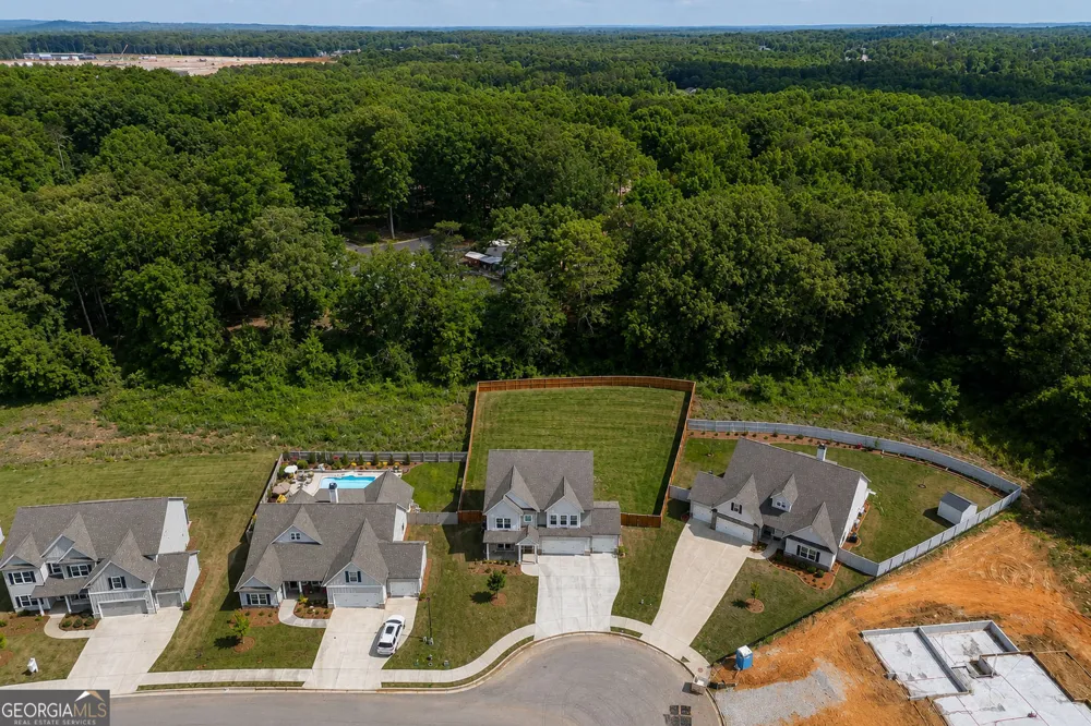 265 Cherokee Rose LN Hoschton, GA 30548