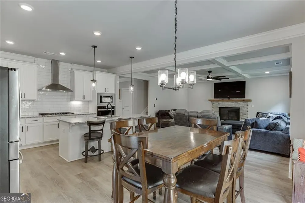 265 Cherokee Rose LN Hoschton, GA 30548