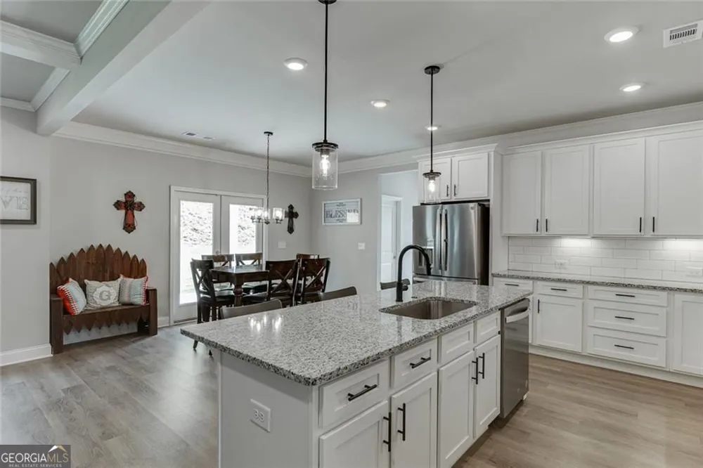265 Cherokee Rose LN Hoschton, GA 30548