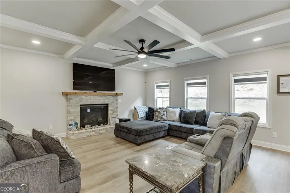 265 Cherokee Rose LN Hoschton, GA 30548