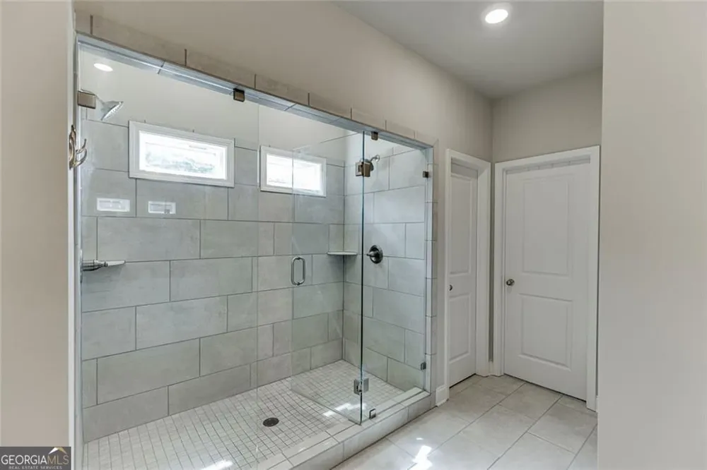 265 Cherokee Rose LN Hoschton, GA 30548