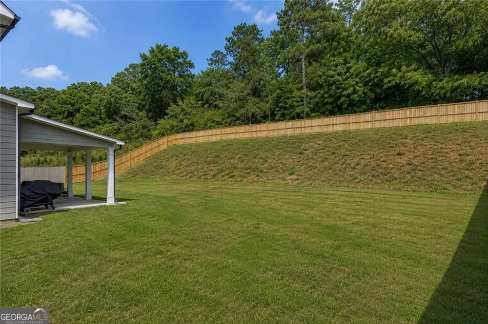 265 Cherokee Rose LN Hoschton, GA 30548