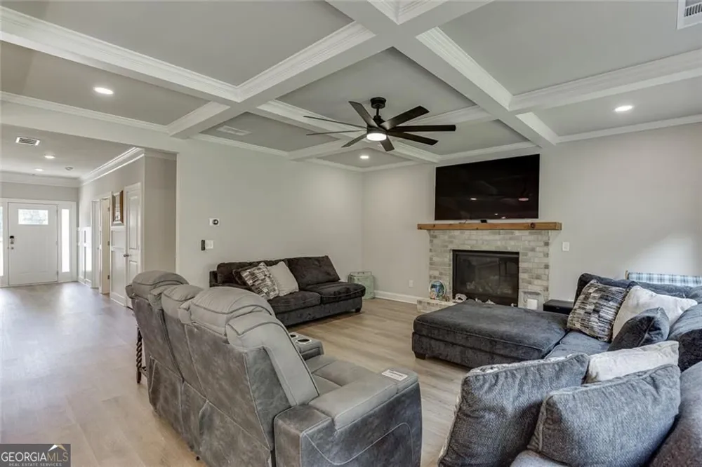 265 Cherokee Rose LN Hoschton, GA 30548