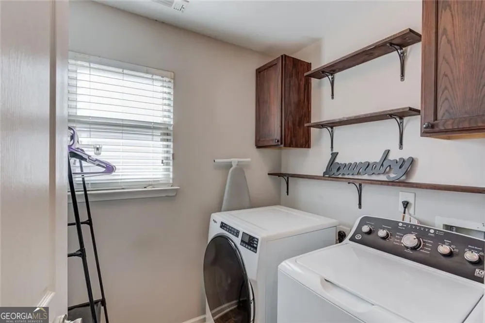 7772 Copper Kettle WAY Flowery Branch, GA 30542