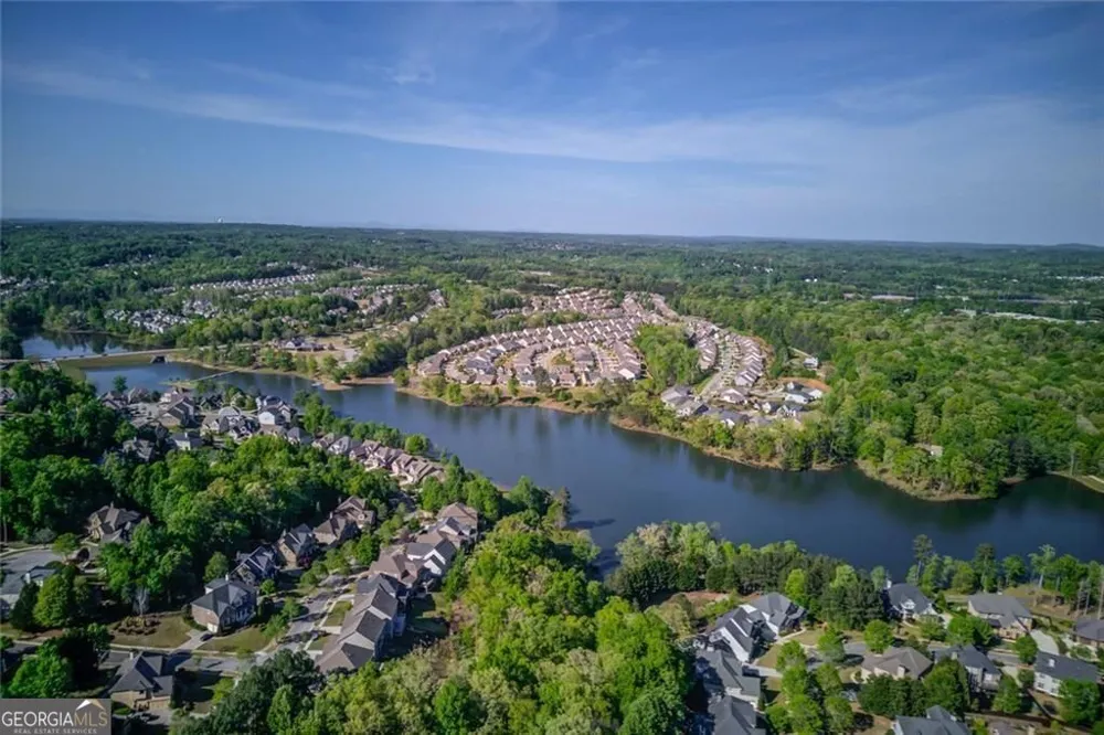 7772 Copper Kettle WAY Flowery Branch, GA 30542