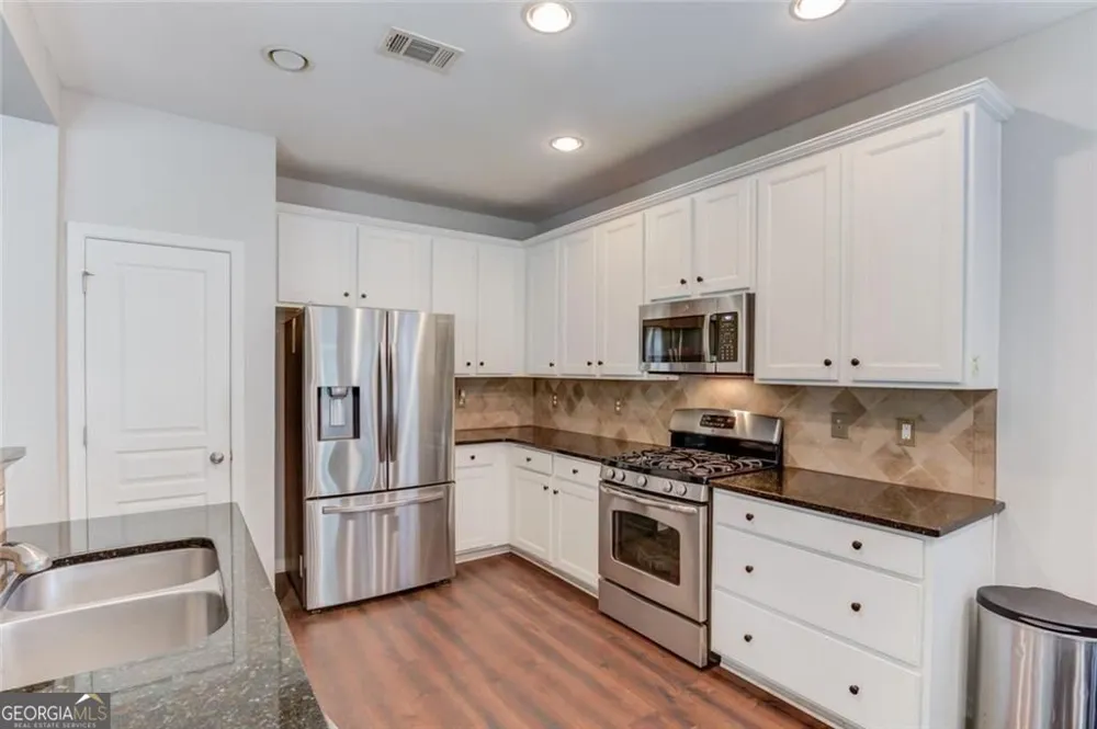 7772 Copper Kettle WAY Flowery Branch, GA 30542