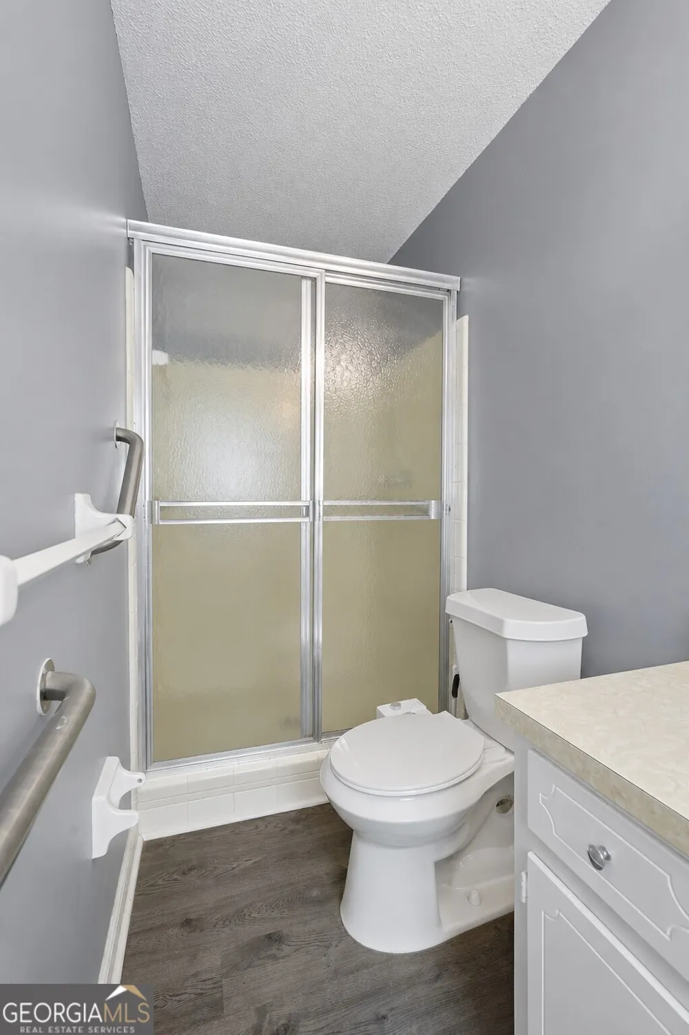 4362 White Oak DR Buford, GA 30518