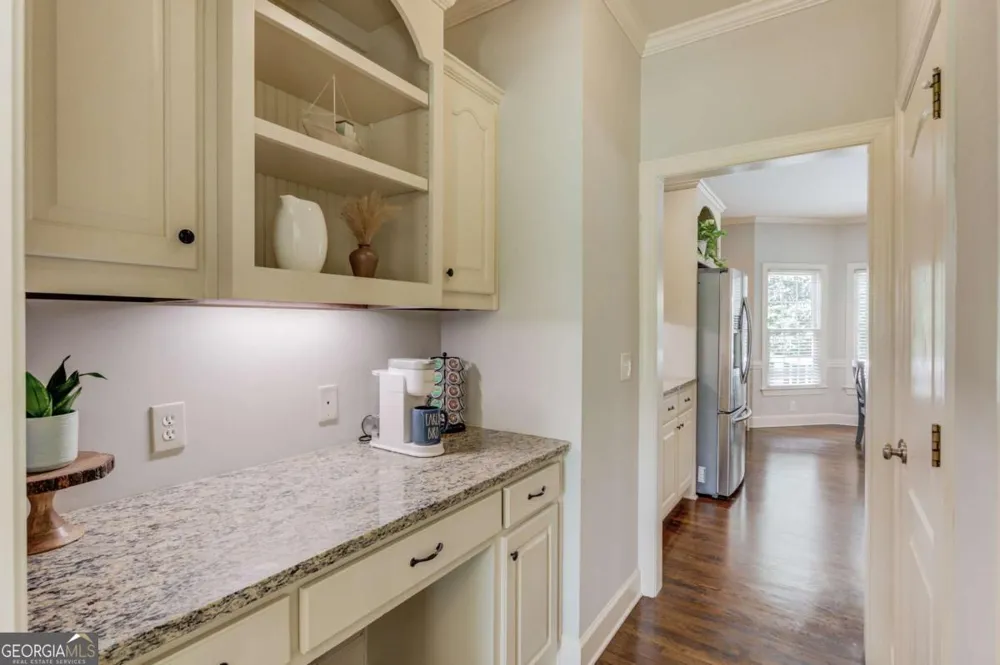 818 Oakridge TER Loganville, GA 30052
