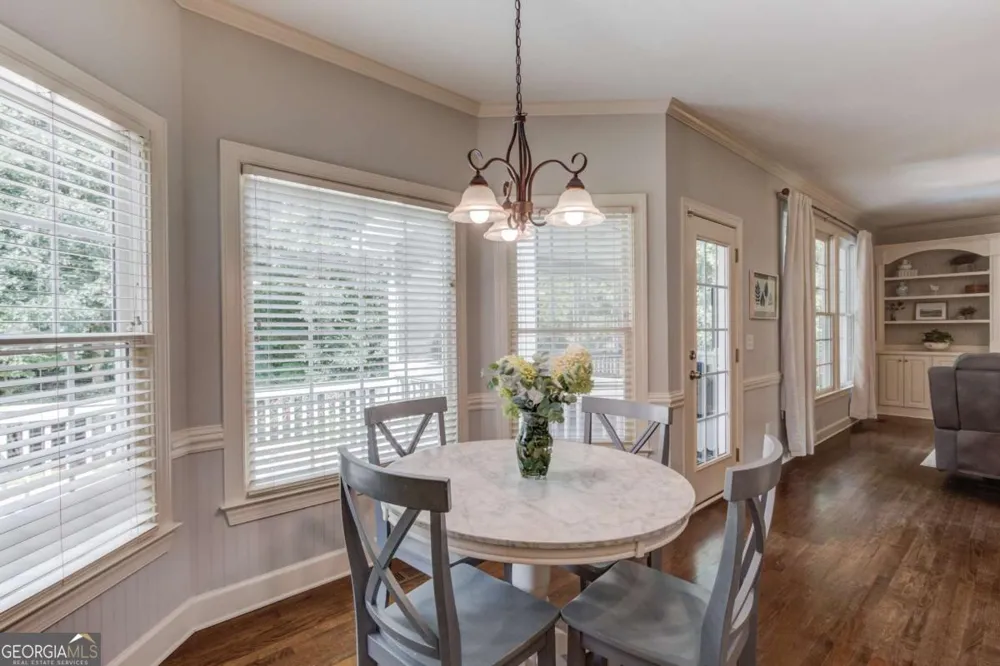 818 Oakridge TER Loganville, GA 30052