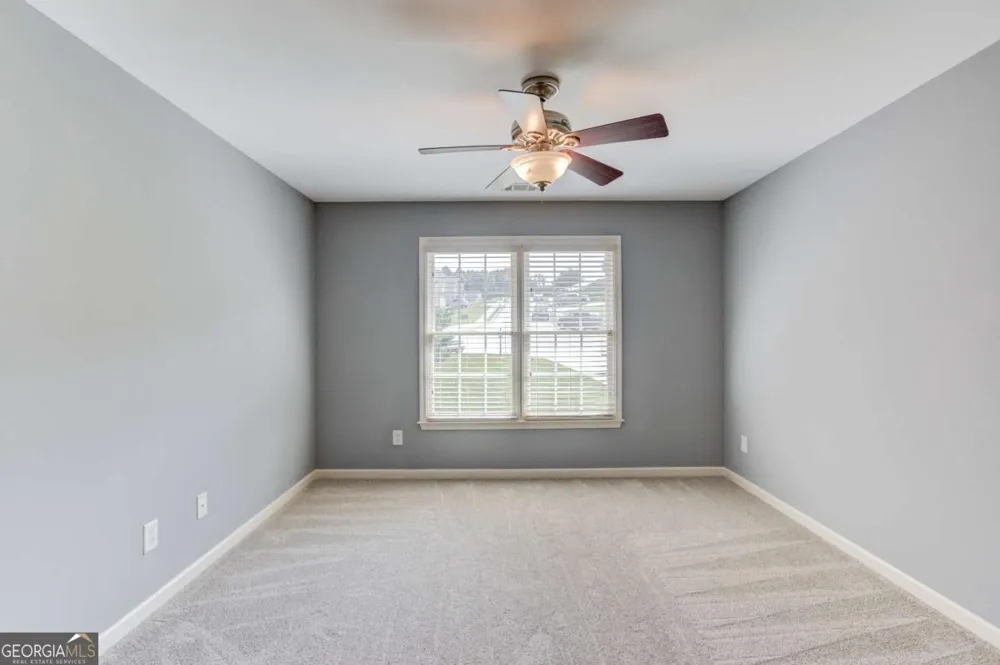 818 Oakridge TER Loganville, GA 30052
