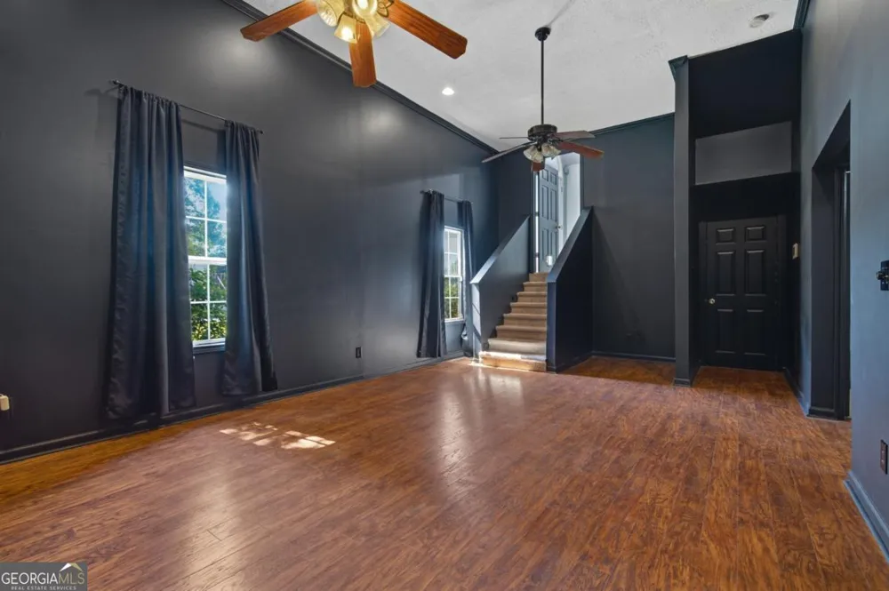 1 Talon CT Kingston, GA 30145