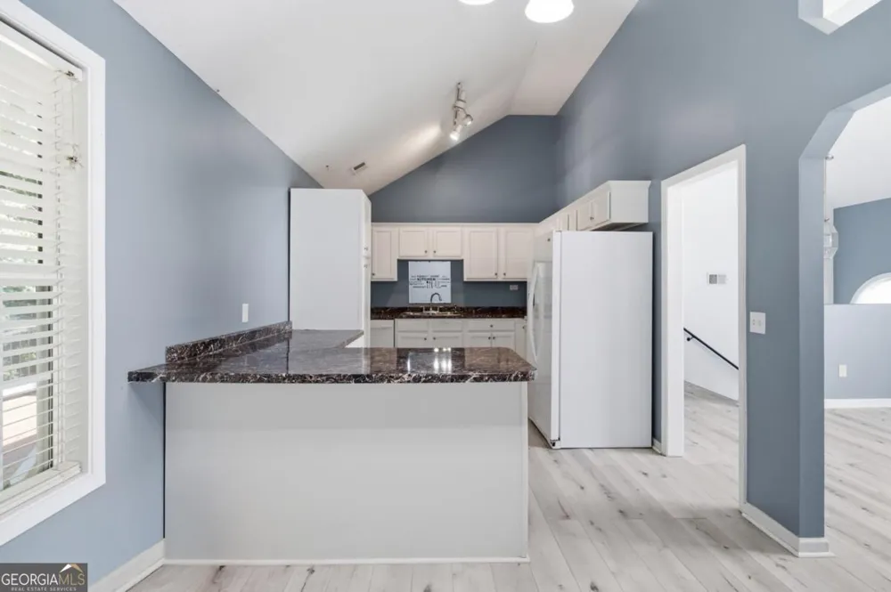 1 Talon CT Kingston, GA 30145