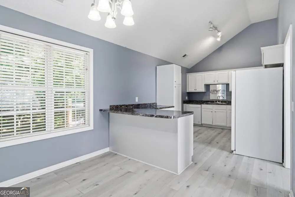 1 Talon CT Kingston, GA 30145