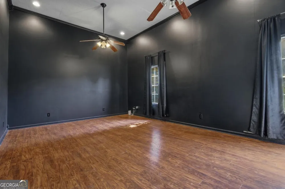 1 Talon CT Kingston, GA 30145
