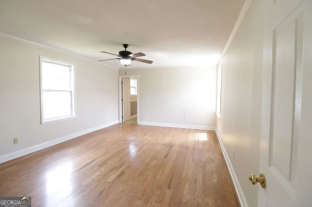 1925 Elaine AVE Waycross, GA 31503