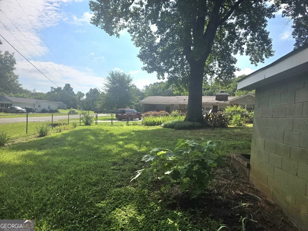 110 Fallin ST Thomaston, GA 30286