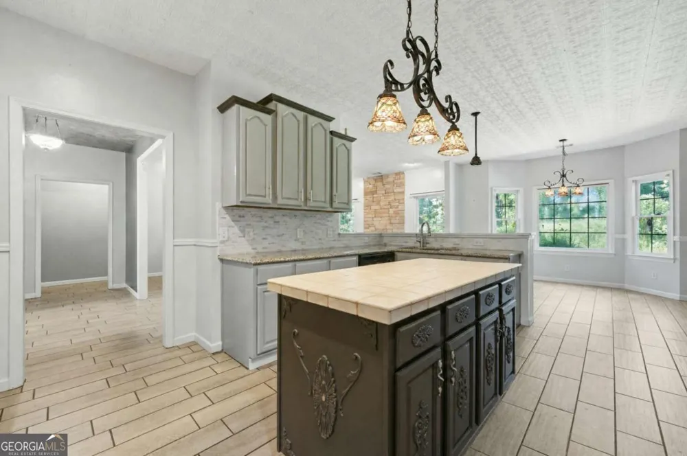 5258 Amberton CT NW Powder Springs, GA 30127