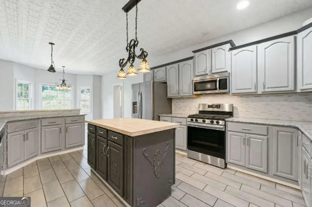 5258 Amberton CT NW Powder Springs, GA 30127
