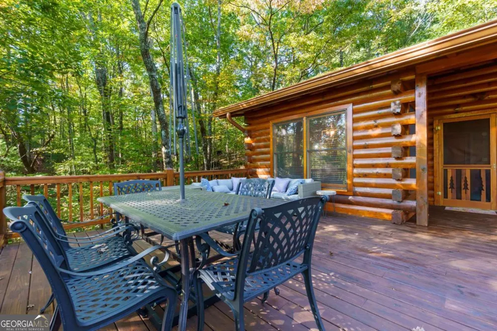 24 Casey CT Blue Ridge, GA 30513