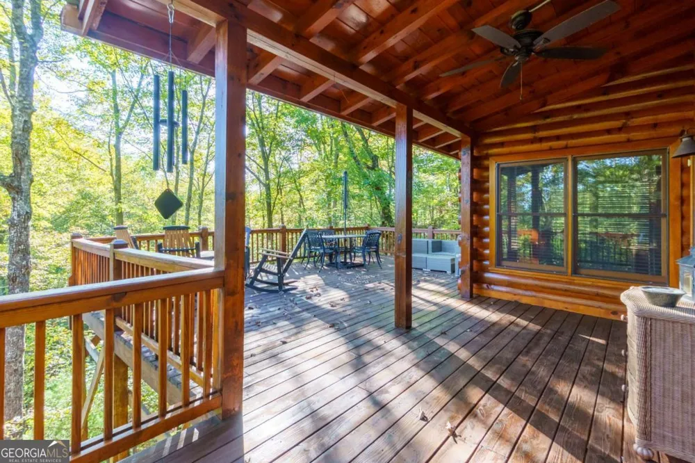 24 Casey CT Blue Ridge, GA 30513
