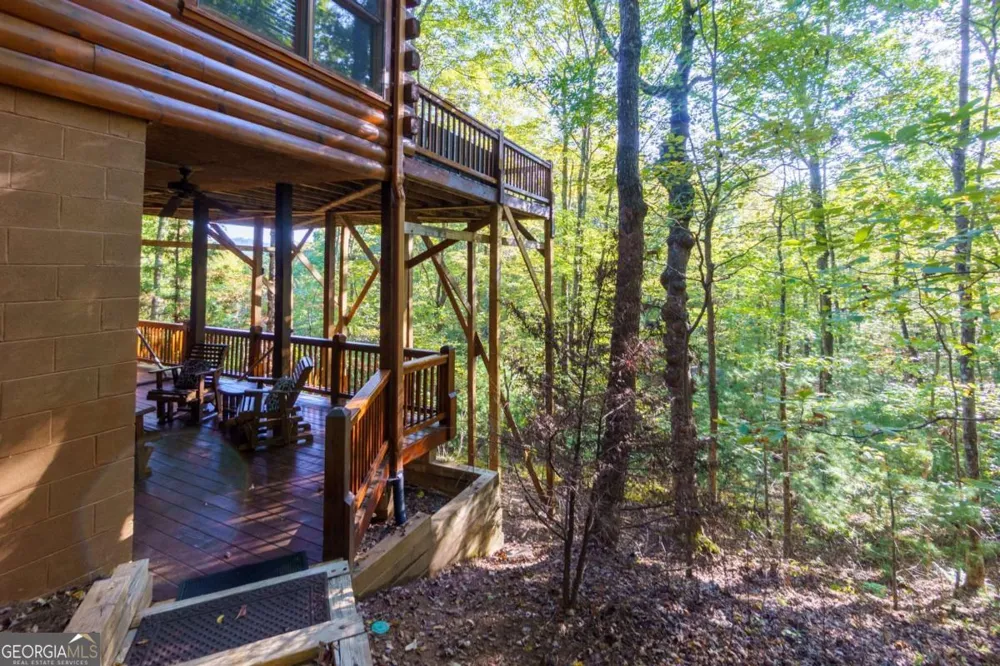 24 Casey CT Blue Ridge, GA 30513