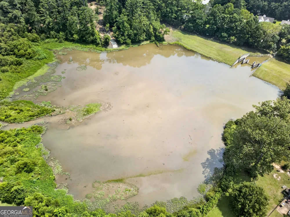 120 Pye Lake DR Fayetteville, GA 30214