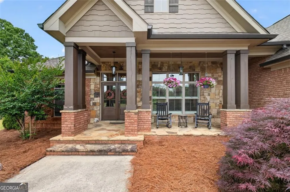436 Thunder RD Buford, GA 30518