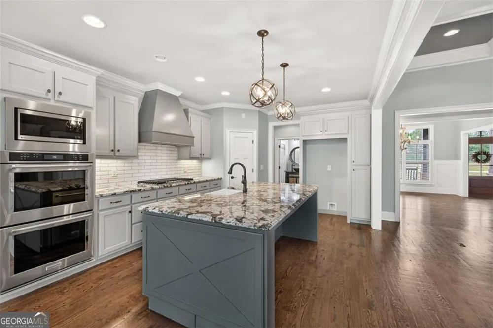 436 Thunder RD Buford, GA 30518