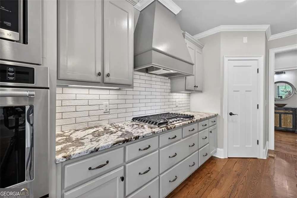 436 Thunder RD Buford, GA 30518