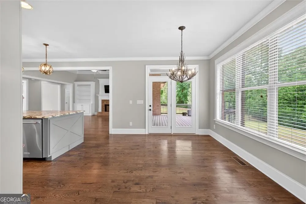 436 Thunder RD Buford, GA 30518