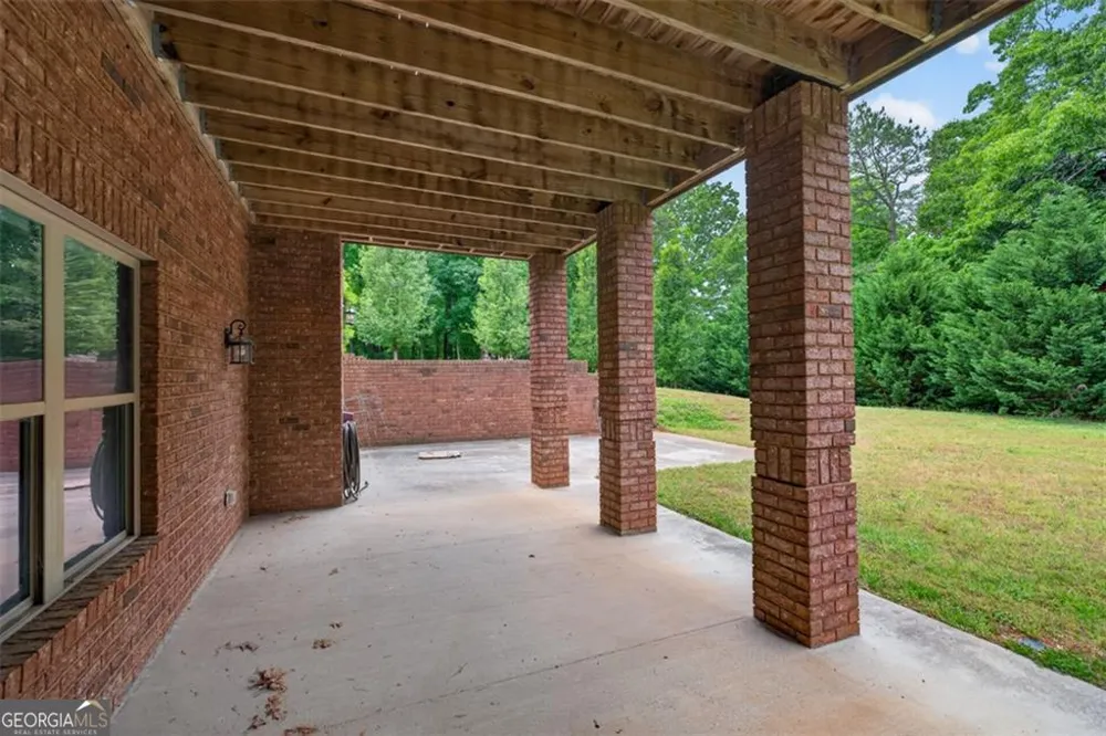 436 Thunder RD Buford, GA 30518
